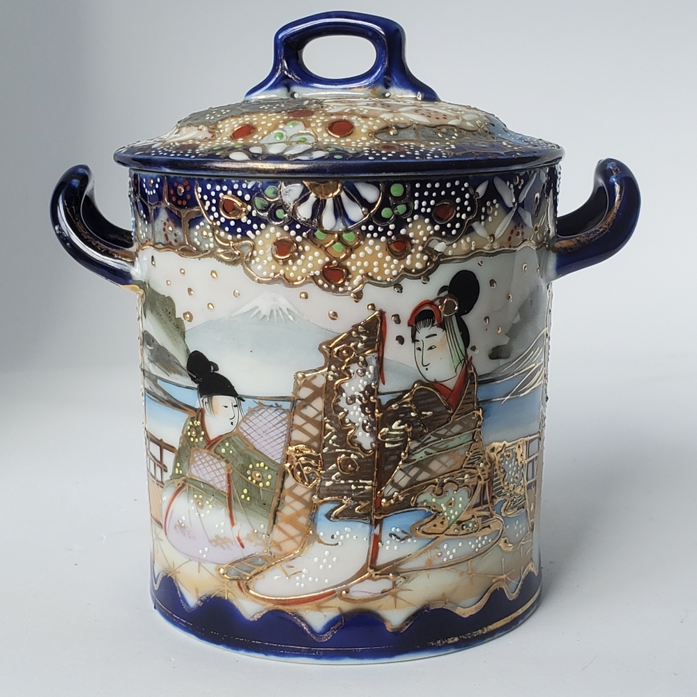 Antique Japanese Handpainted Porcelain Lidded Condensed Milk Jar Satsuma